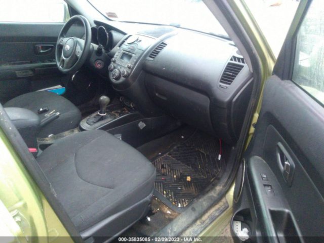 KNDJT2A20B7197799 KIA SOUL +