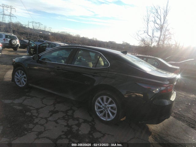 Toyota CAMRY LE 2022 4T1C11AK2NU678857 Image 3