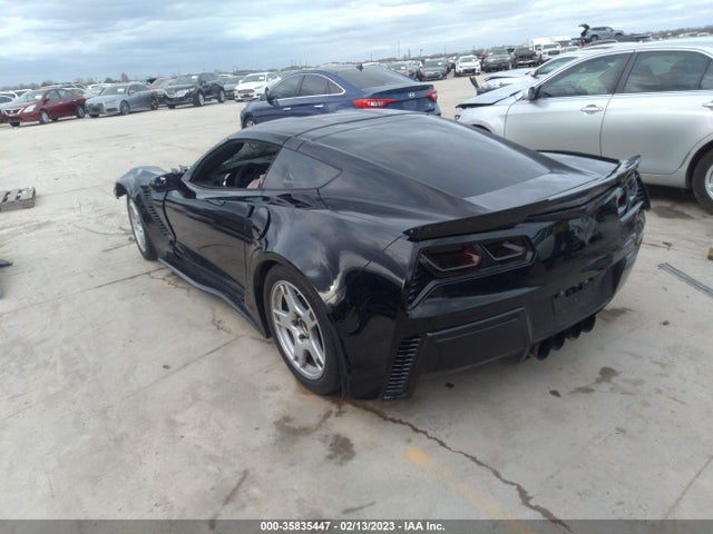2015 Chevrolet Corvette, VIN: 1G1YR2D67F5600943