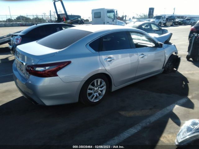 1N4AL3AP1JC181303 Nissan Altima 2.5 S