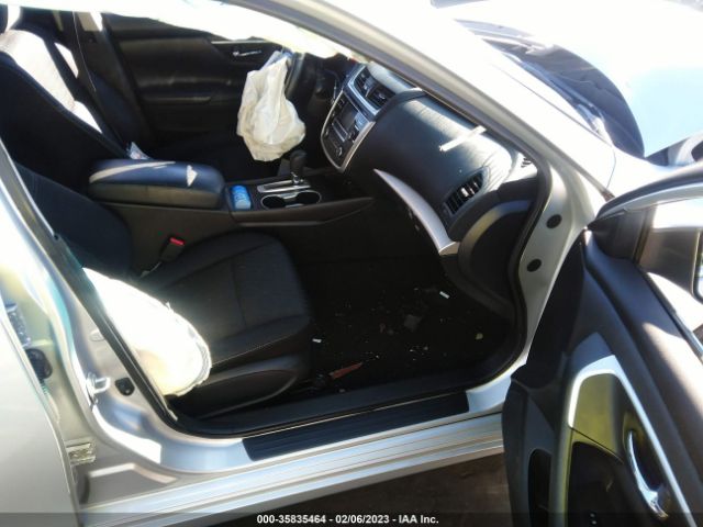 1N4AL3AP1JC181303 Nissan Altima 2.5 S