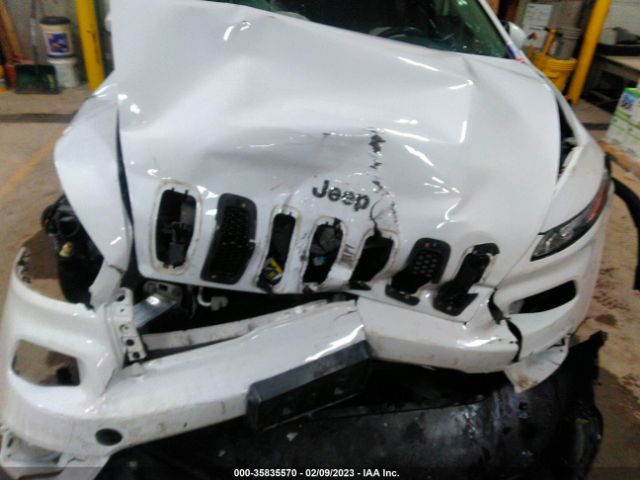 1C4PJMCS4EW140587 Jeep Cherokee Latitude