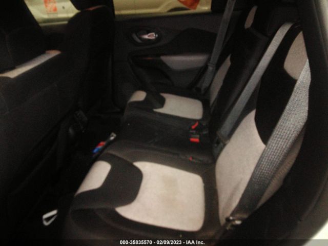 1C4PJMCS4EW140587 Jeep Cherokee Latitude
