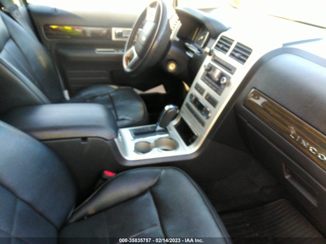 Lincoln MKX 2010 2LMDJ6JC3ABJ29165 Image 6