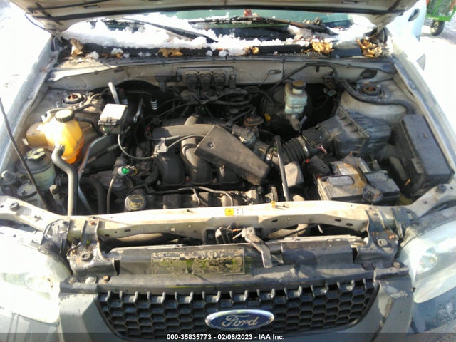 2005 FORD ESCAPE XLT VIN: 1FMYU93165KB75554