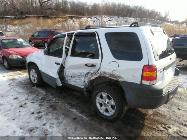 2005 FORD ESCAPE XLT VIN: 1FMYU93165KB75554