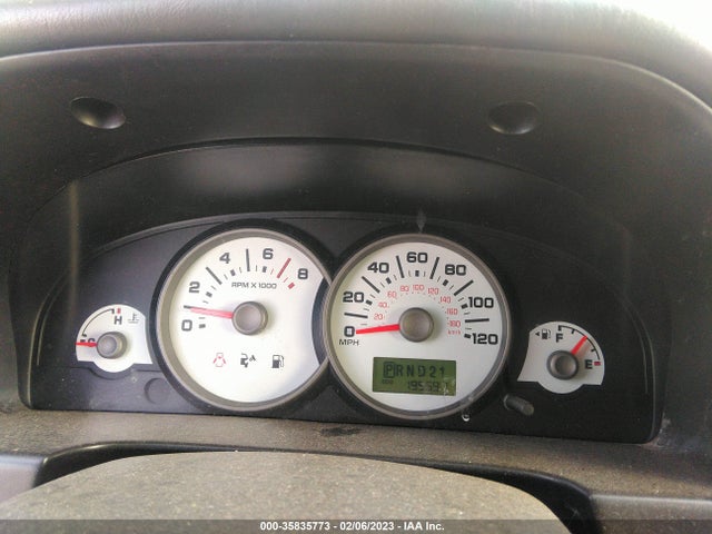 2005 FORD ESCAPE XLT VIN: 1FMYU93165KB75554