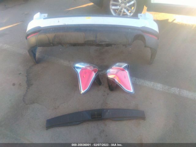 JF2SJAGC6JH578152 Subaru Forester Premium