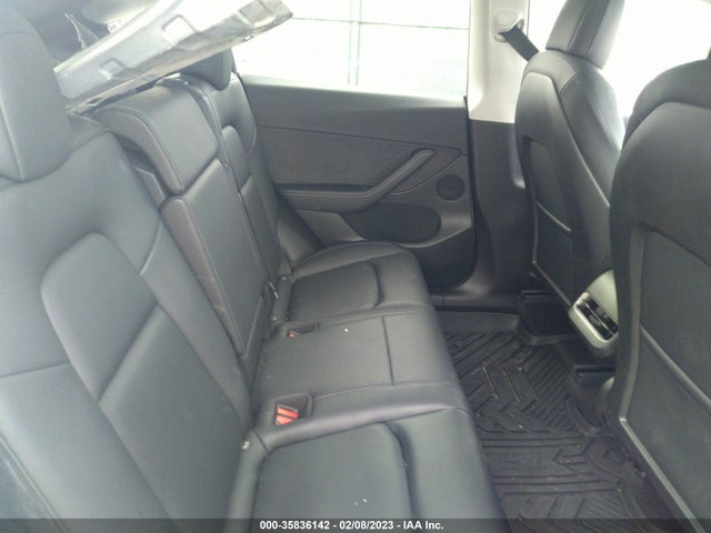Tesla Model Y Performance 2022 7SAYGDEF1NF374101 Image 8