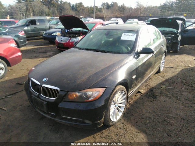 BMW 3 Series 335xi 2008 WBAVD535X8A282827 Image 2
