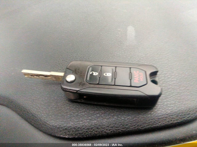 Jeep Renegade Latitude 2015 ZACCJBBT3FPB39832 Image 11