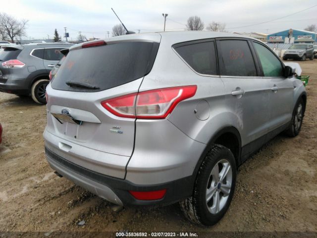 1FMCU9GX9FUB47990 Ford ESCAPE SE