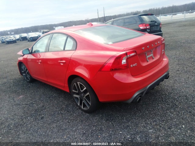Volvo S60 2017 YV140MTL8H2437849 Image 3