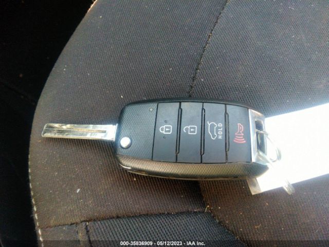 KNDJN2A24G7280783 KIA Soul Base