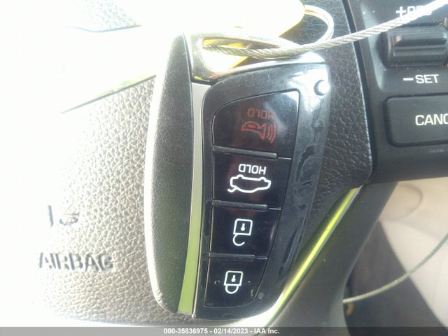 2015 Hyundai Genesis, VIN: KMHGN4JE2FU056956