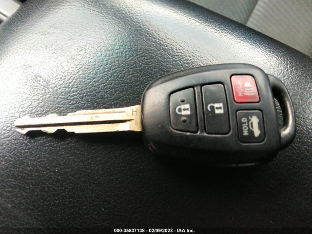 2015 Toyota Camry, VIN: 4T1BF1FK7FU058156