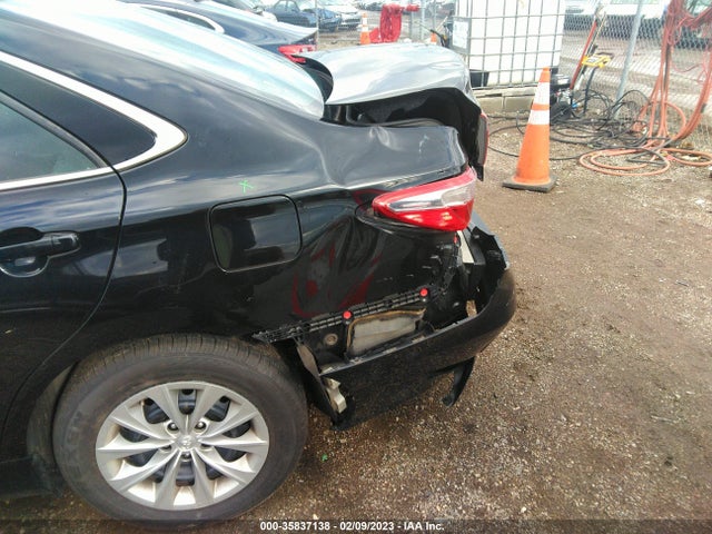 2015 Toyota Camry, VIN: 4T1BF1FK7FU058156