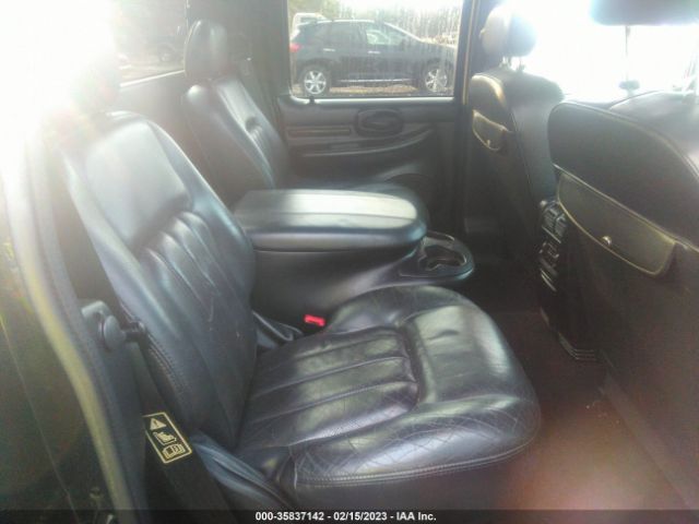 5LTEW05A32KJ01186 Lincoln Blackwood