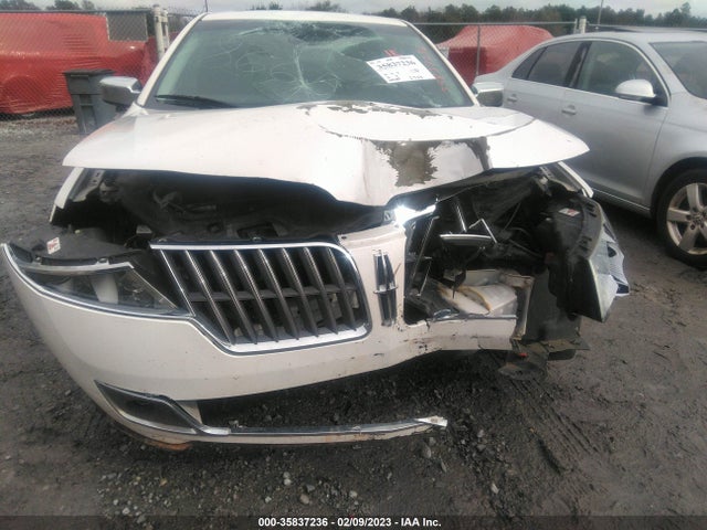 Lincoln MKZ 2010 3LNHL2GC7AR660054 Image 8