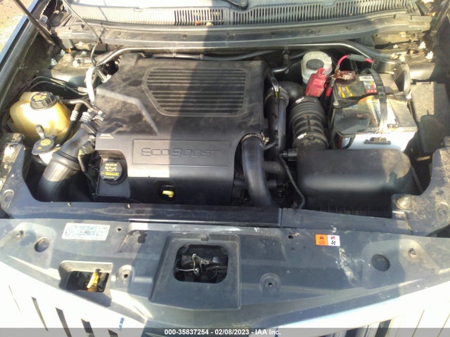 Lincoln MKT 2010 2LMHJ5AT0ABJ08771 Image 11