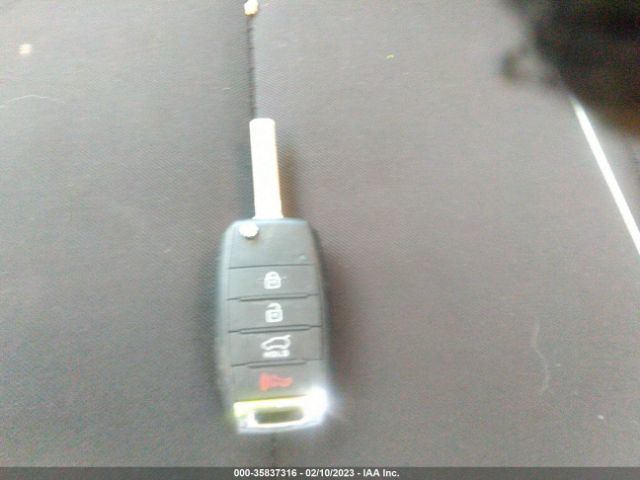 KNDJN2A25G7297088 KIA Soul Base