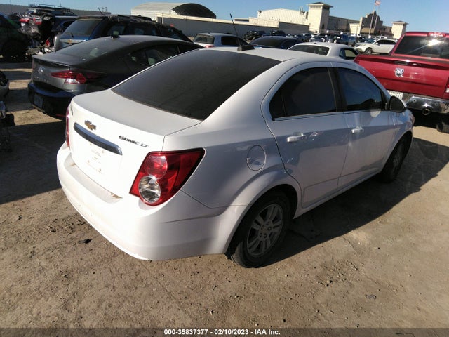 Chevrolet SONIC LT 2015 1G1JC5SH8F4142926 Image 5