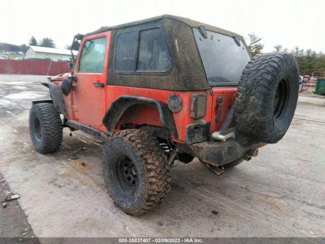 1C4AJWBG2FL709163 Jeep Wrangler Sahara