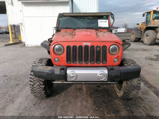 1C4AJWBG2FL709163 Jeep Wrangler Sahara
