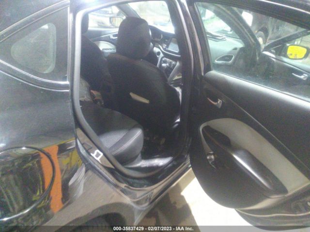 1C3CDFBB8GD577661 Dodge DART SXT