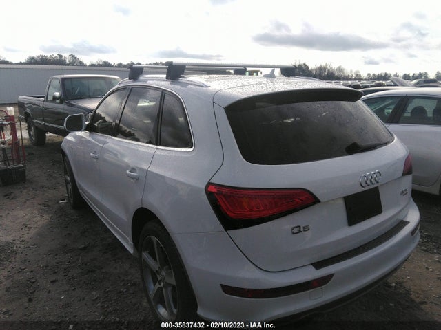 WA1DGAFP5EA103790 Audi Q5 Premium Plus