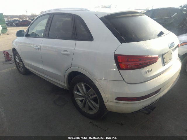 WA1BCCFS9HR016838 Audi Q3 PREMIUM