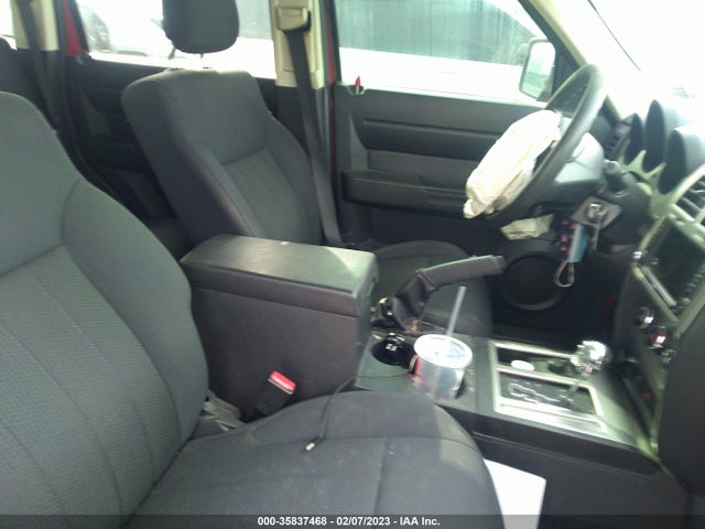 Dodge Nitro Heat 2011 1D4PU4GX0BW576638 Image 6