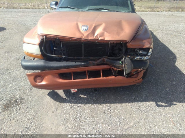 Dodge Dakota 2000 1B7GL22X3YS614391 Image 8