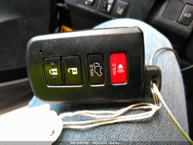 Toyota Rav4 Limited 2016 2T3YFREV9GW282722 Image 11