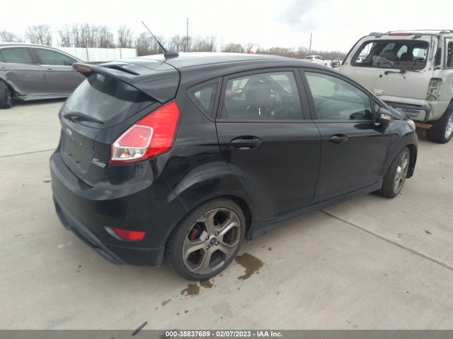 2016 Ford Fiesta, VIN: 3FADP4GX3GM114112