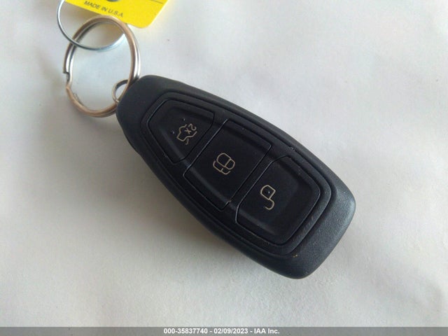 2016 Ford Focus, VIN: 1FADP3L90GL403029