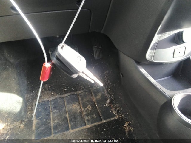 Chevrolet SPARK LS 2014 KL8CB6S93EC481480 Image 3
