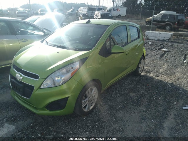 Chevrolet SPARK LS 2014 KL8CB6S93EC481480 Image 2
