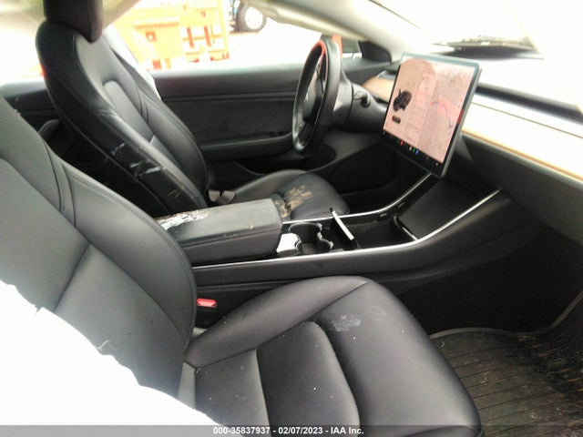 Tesla Model 3 Long Range 2018 5YJ3E1EB9JF071604 Image 6