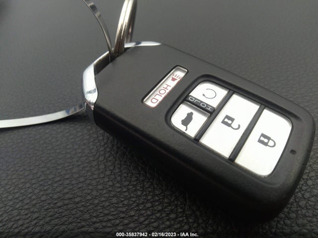 Honda Pilot Elite 2016 5FNYF6H09GB005959 Image 11