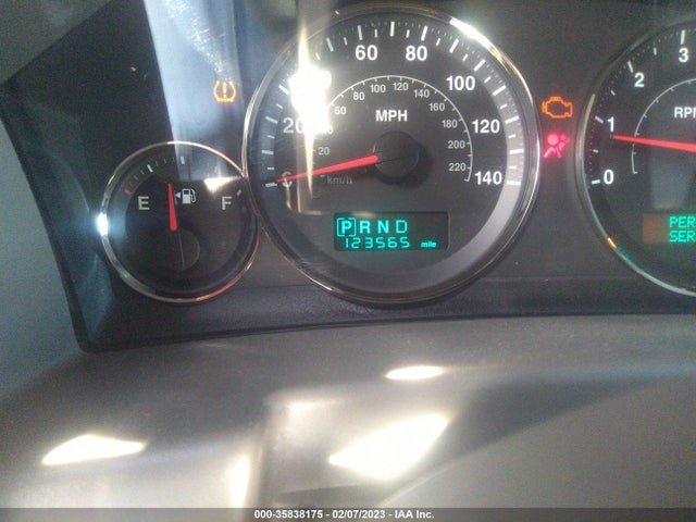 Jeep Commander 2006 1J8HG48NX6C170615 Image 8