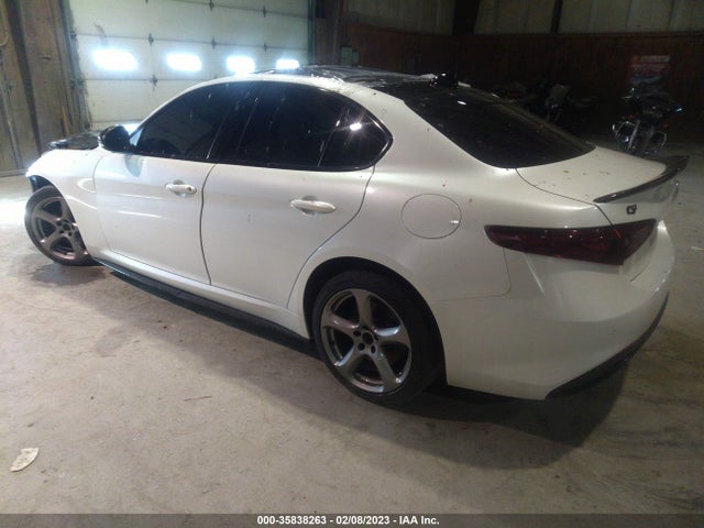 ZARFAEEN2J7596333 Alfa Romeo Giulia Ti Sport