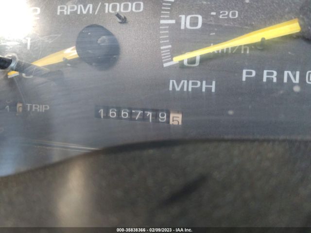 3GKEC16R1VG519817 GMC Suburban