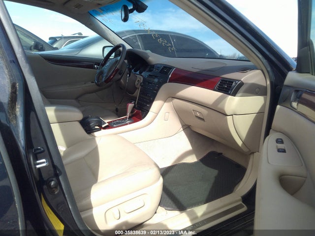 Lexus ES 330 2004 JTHBA30G245027602 Image 6