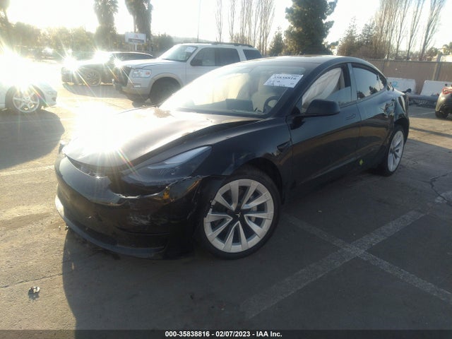 Tesla Model 3 Long Range 2022 5YJ3E1EB7NF130963 Image 2