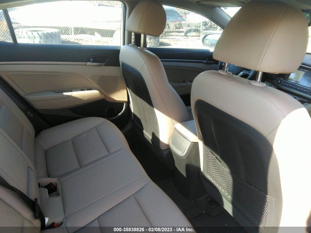 Hyundai Elantra 2017 KMHD84LF4HU358414 Image 9