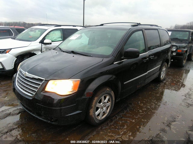 2A4RR5D13AR468190 Chrysler Town & Country Touring