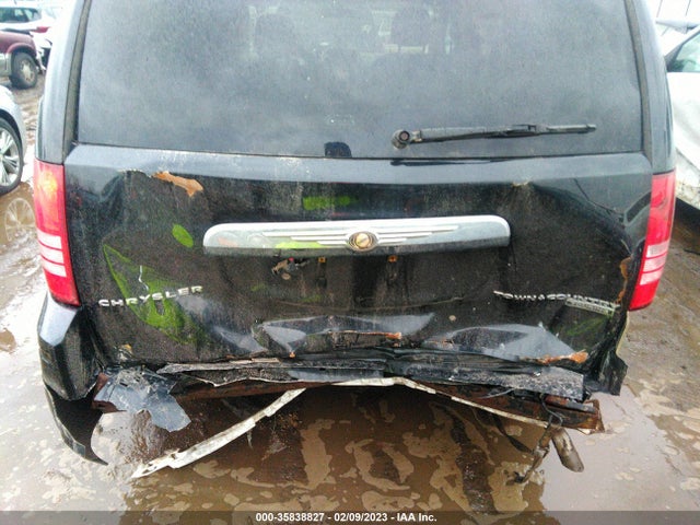 2A4RR5D13AR468190 Chrysler Town & Country Touring