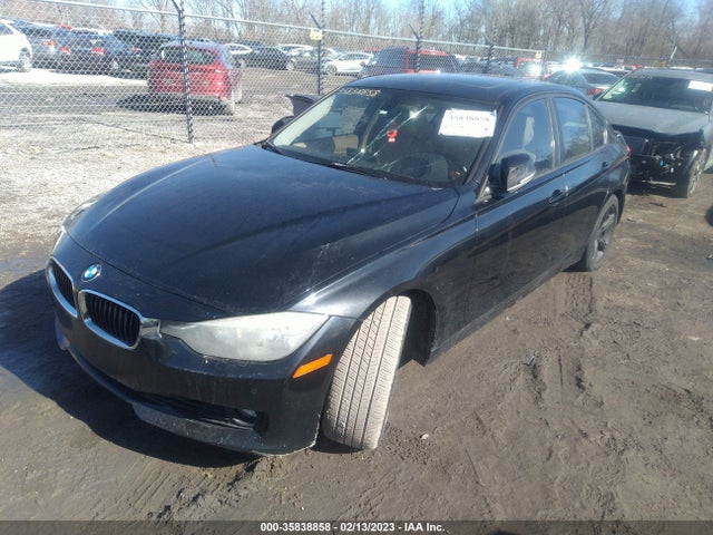 BMW 3 Series 328i 2012 WBA3A5C54CF348171 Image 2