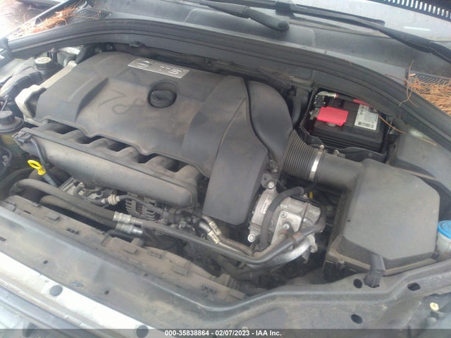 2010 VOLVO XC60 3.0T VIN: YV4992DZ2A2105482